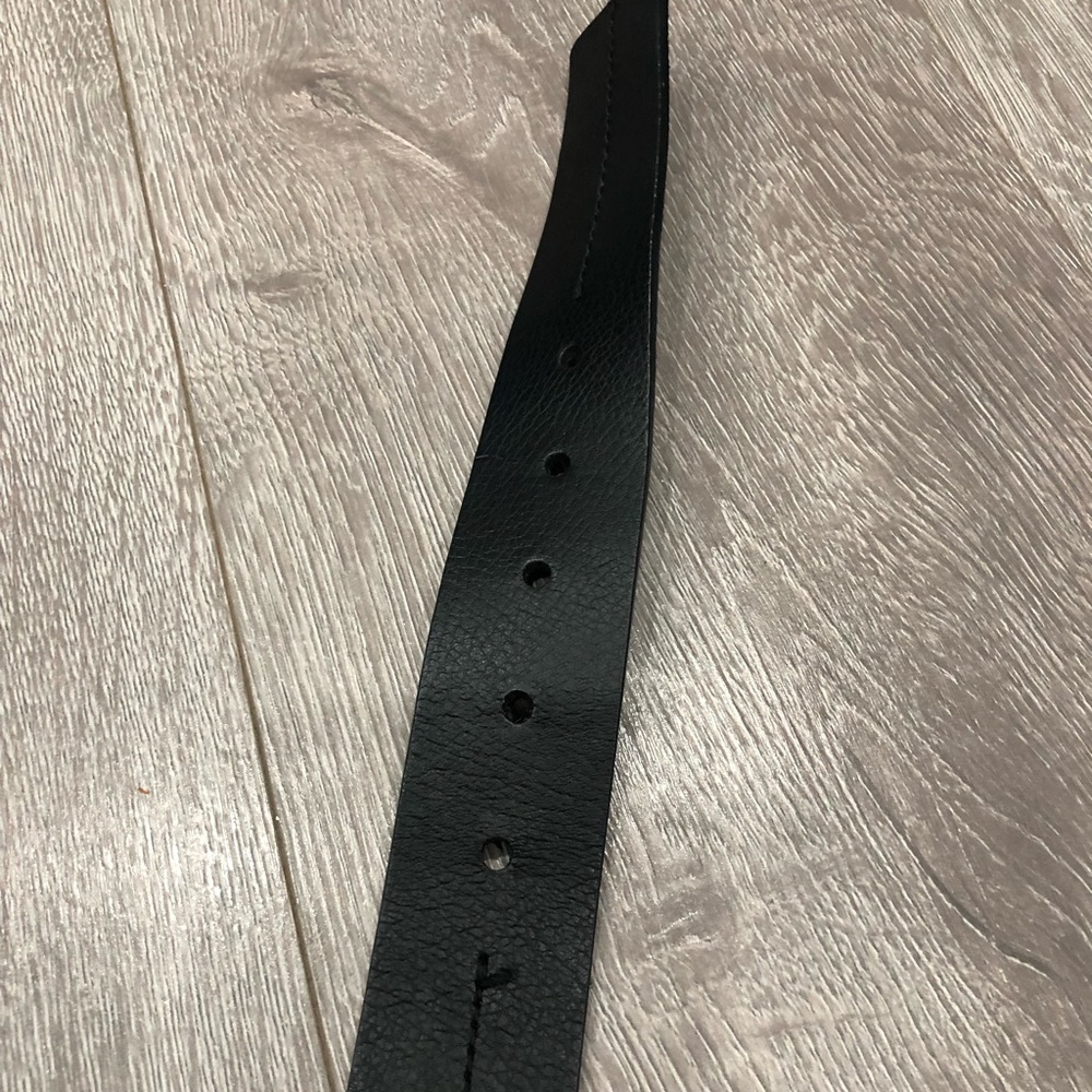 Michael Kors leather belt - Picture 4 of 4